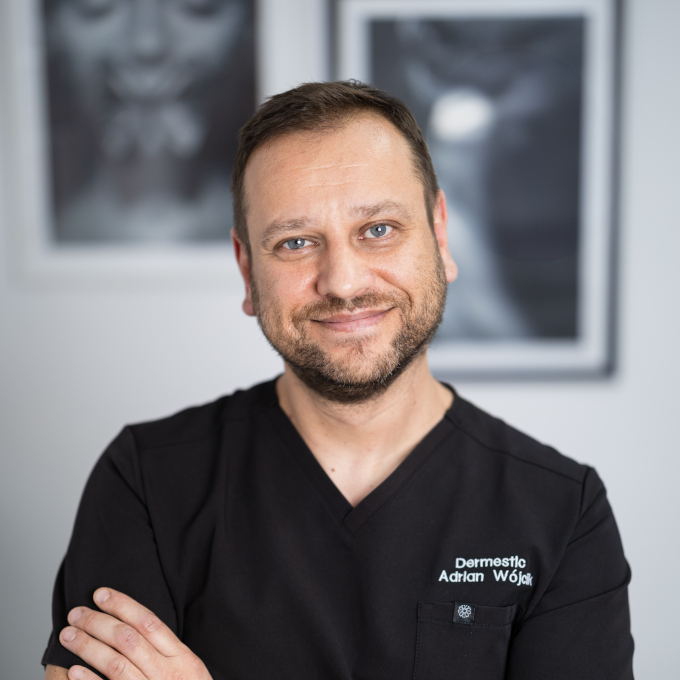 lek. Adrian Wójcik